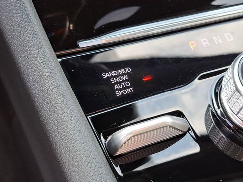 New 2025 Jeep Grand Cherokee L Limited w/ Luxury Tech Group II image 10