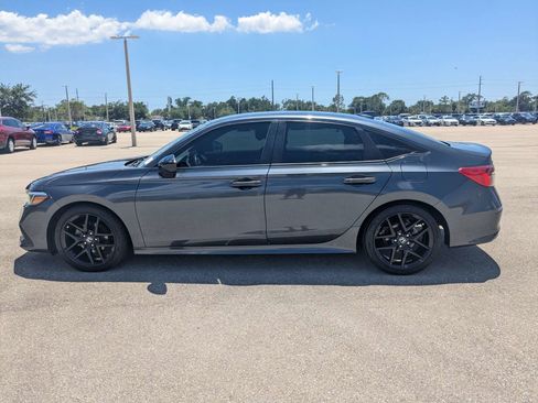 Used 2022 Honda Civic Sport image 8