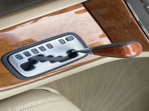 Used 2005 Lexus ES 330 image 19