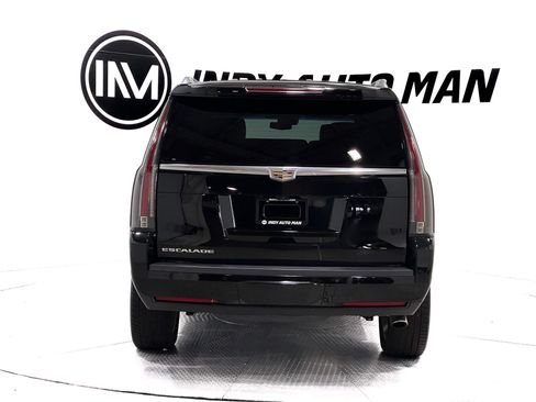 Used 2018 Cadillac Escalade Platinum AWD/4WD image 5