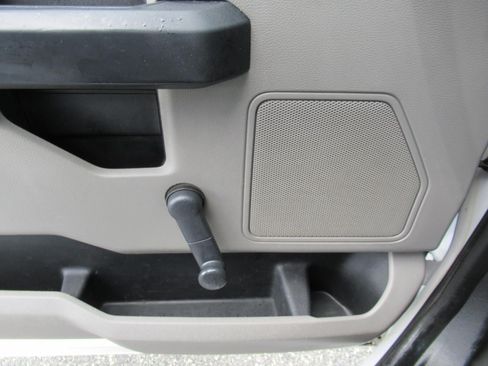 Used 2018 Ford F150 XL RWD image 19