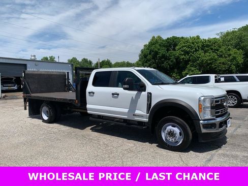 Used 2023 Ford F550 4x4 Crew Cab Super Duty image 1