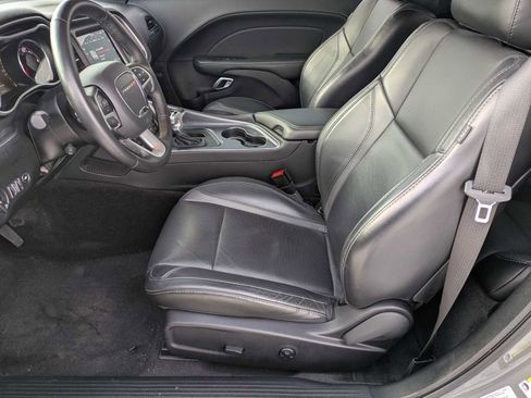 Used 2017 Dodge Challenger GT w/ Driver Convenience Group image 14