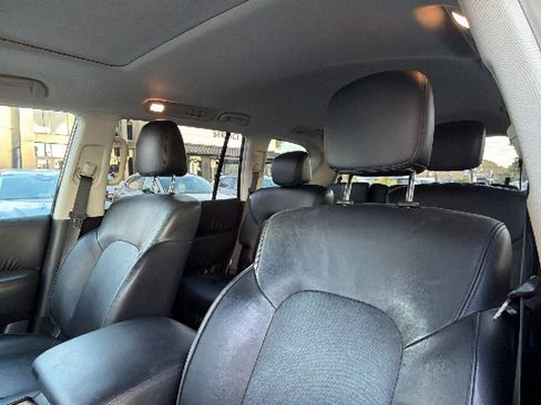 Used 2022 Nissan Armada SL w/ Captain's Chairs Package RWD image 16