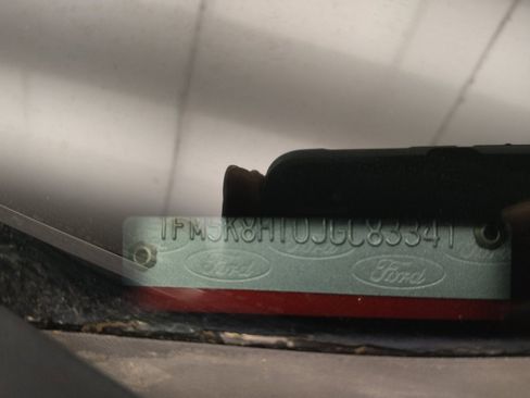 Used 2018 Ford Explorer Platinum image 33