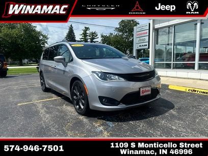 Used 2018 Chrysler Pacifica Limited w/ Advanced Safetytec Group