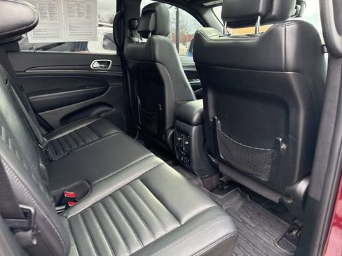 Used 2018 Jeep Grand Cherokee Limited image 12