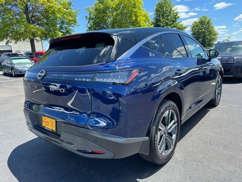 Used 2025 Nissan Murano SL AWD/4WD image 3