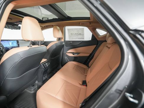 New 2026 Lexus NX 350 AWD w/ Luxury Package image 11