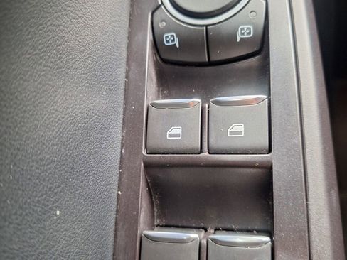 Used 2020 Ford Explorer Limited w/ Class III Trailer Tow Package image 21