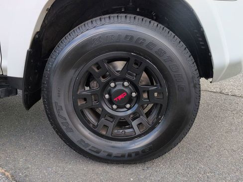 Used 2023 Toyota 4Runner TRD Off-Road Premium w/ Moonroof Package image 27