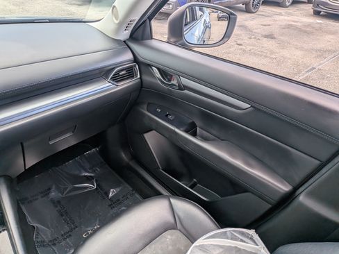Used 2020 MAZDA CX-5 Touring AWD/4WD image 17