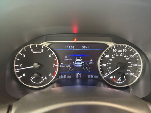 Used 2023 Nissan Altima 2.5 SR w/ SR Premium Package AWD/4WD image 21