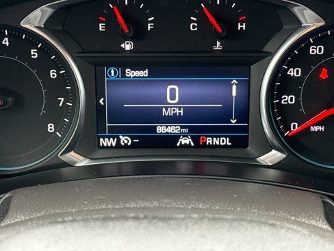 Used 2021 Chevrolet Equinox LT FWD image 26