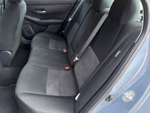 Certified 2025 Nissan Sentra SR FWD image 16