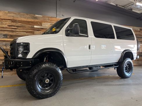 Used 2009 Ford E-350 and Econoline 350 XL image 22