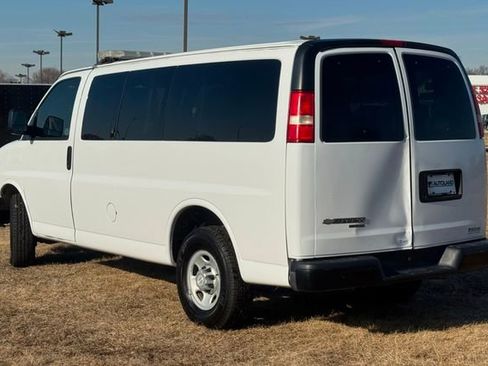 Used 2015 Chevrolet Express 2500 LS image 26