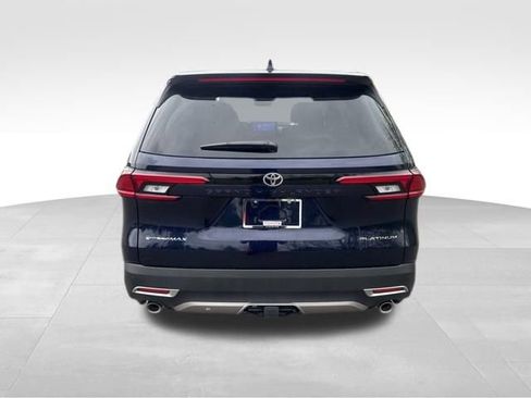 New 2026 Toyota Grand Highlander AWD Hybrid image 4