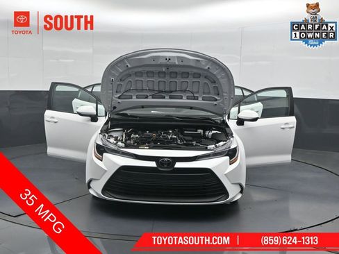 Used 2024 Toyota Corolla LE FWD image 56