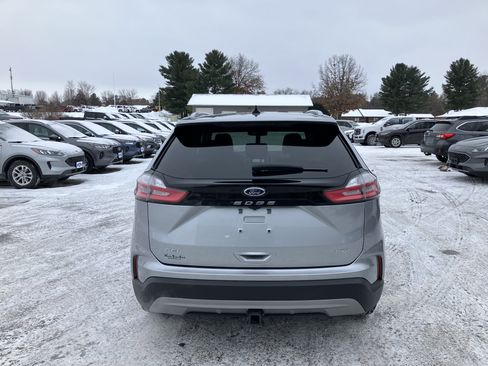 Used 2024 Ford Edge SEL w/ Convenience Package image 7