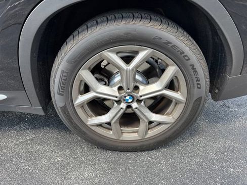 Used 2022 BMW X3 xDrive30i w/ Convenience Package AWD/4WD image 9