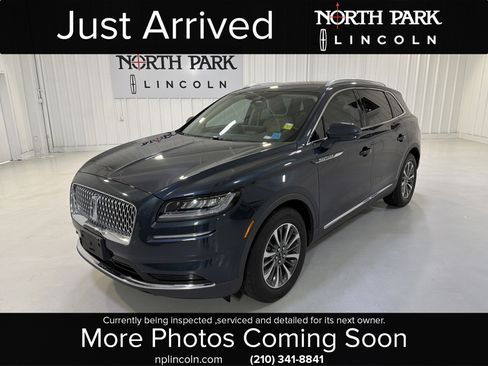 Used 2023 Lincoln Nautilus FWD w/ Premium Package image 1