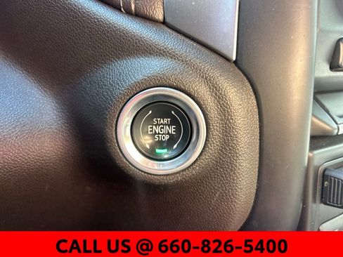 Used 2021 Chevrolet Silverado 1500 LT Trail Boss w/ Bed Protection Package AWD/4WD image 18