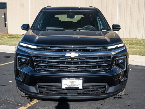 New 2026 Chevrolet Traverse LT image 2