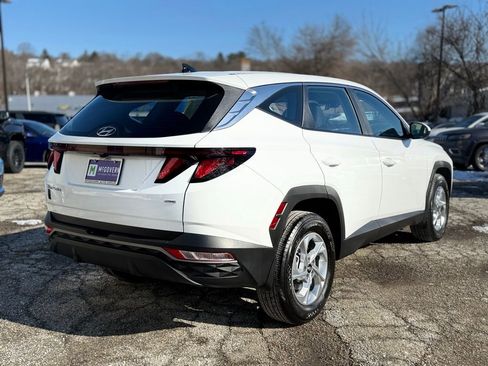 Used 2023 Hyundai Tucson SE image 6