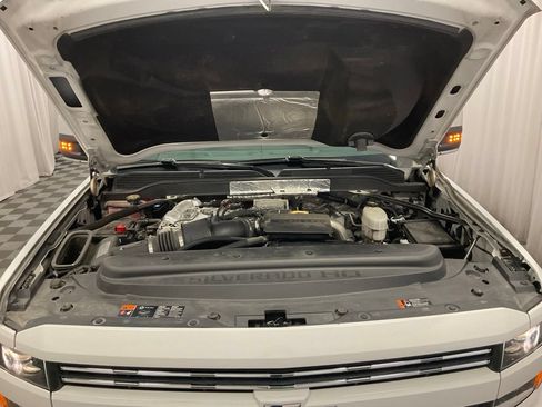 Used 2019 Chevrolet Silverado 2500 LTZ w/ Duramax Plus Package AWD/4WD image 16