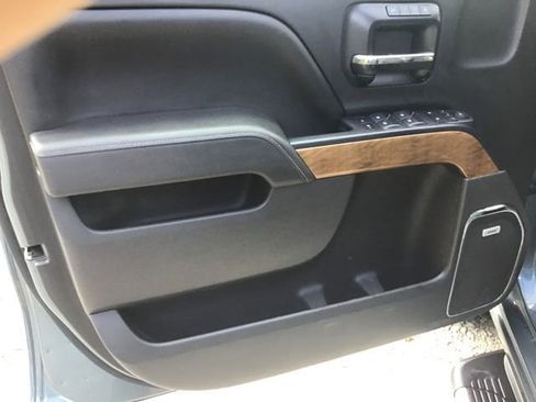 Used 2014 Chevrolet Silverado 1500 LTZ image 10