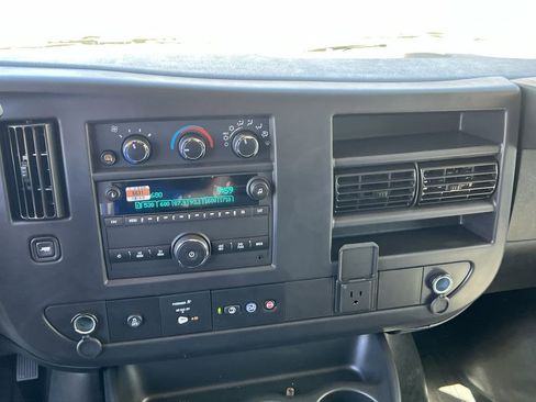 New 2025 Chevrolet Express 2500 w/ Driver Convenience Package image 20