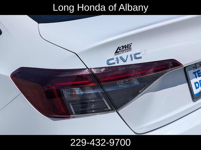 Used 2025 Honda Civic Sport image 9