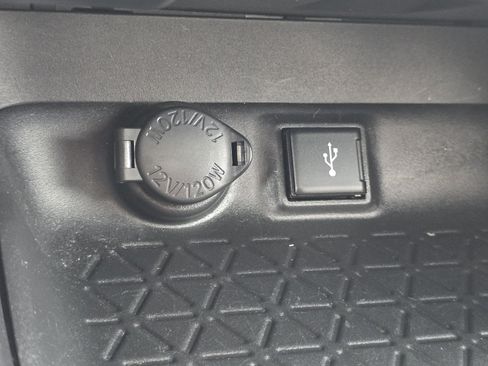 Certified 2022 Toyota RAV4 XLE w/ Convenience Package AWD/4WD image 29