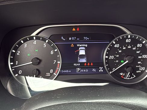 Used 2024 Nissan Frontier SV w/ SV Convenience Package AWD/4WD image 8