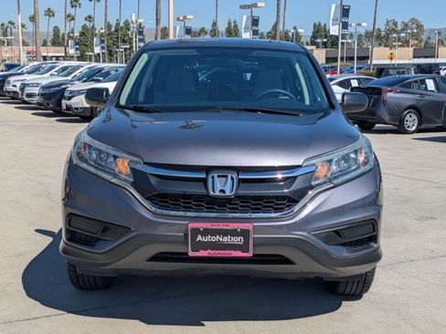 Used 2016 Honda CR-V LX image 2
