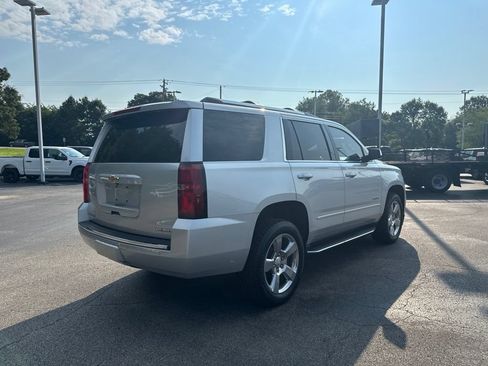Used 2019 Chevrolet Tahoe Premier RWD image 3