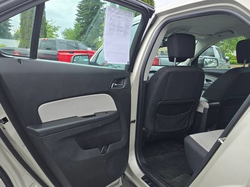 Used 2013 Chevrolet Equinox LS AWD/4WD image 50