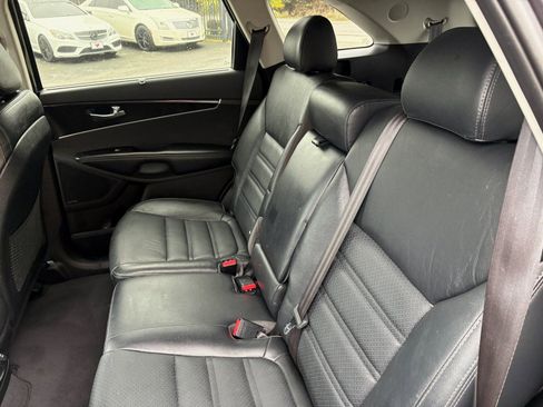 Used 2016 Kia Sorento EX w/ EX Touring Package image 19