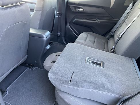 New 2027 Chevrolet Bolt LT FWD image 17