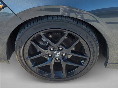 Used 2025 Honda Civic Sport image 7