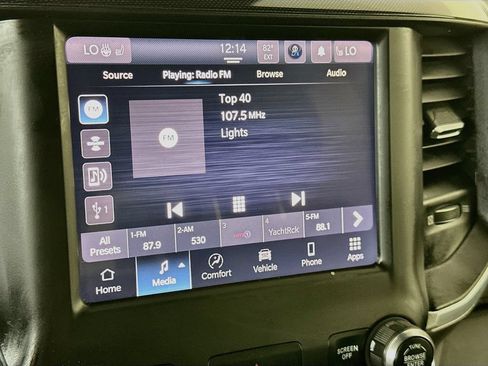 Used 2022 RAM 1500 Laramie w/ Sport Appearance Package AWD/4WD image 17