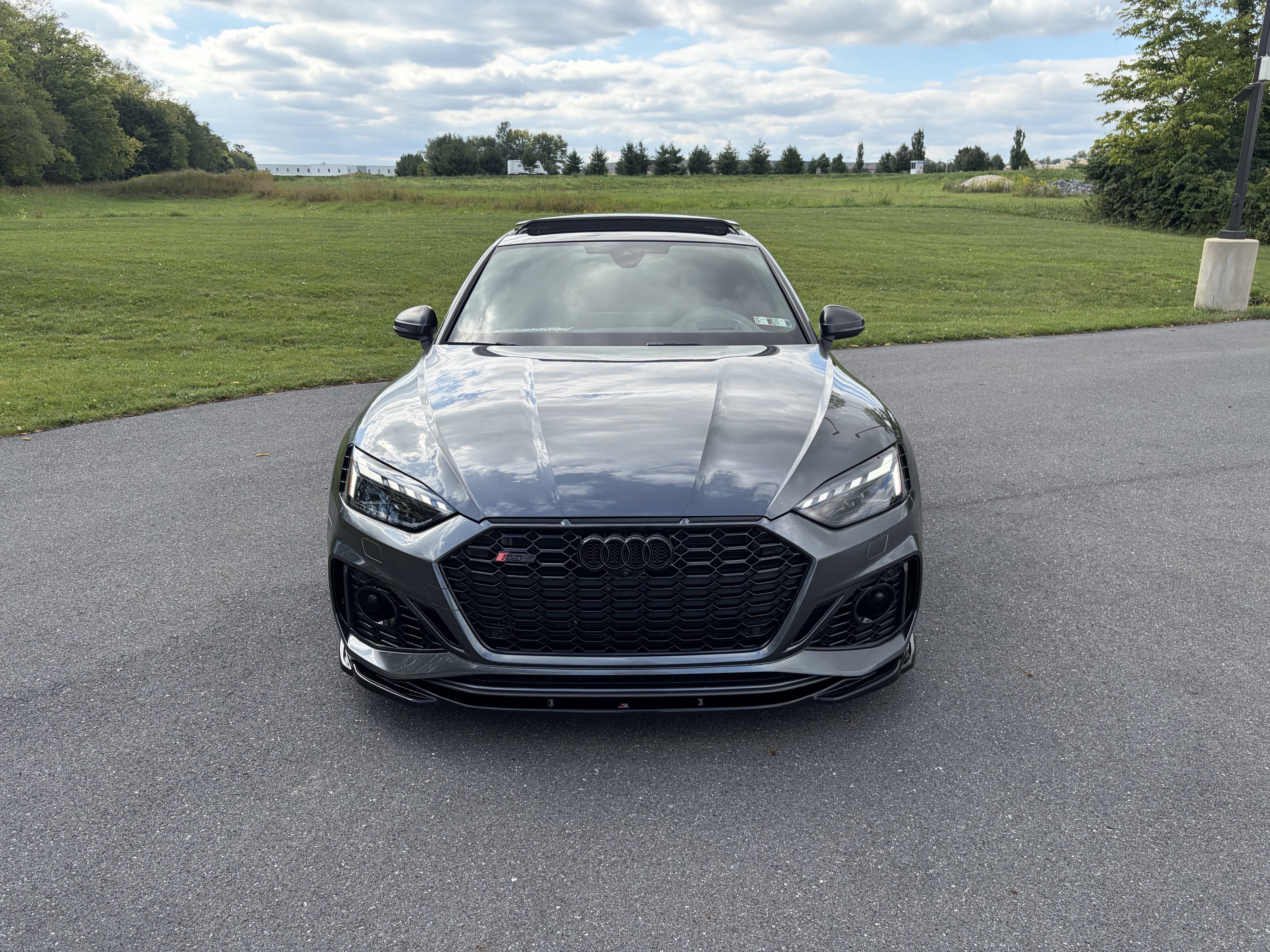 Used 2023 Audi RS 5 Sportback AWD/4WD image 2