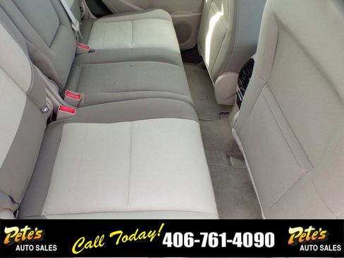 Used 2015 Ford C-MAX SE image 14