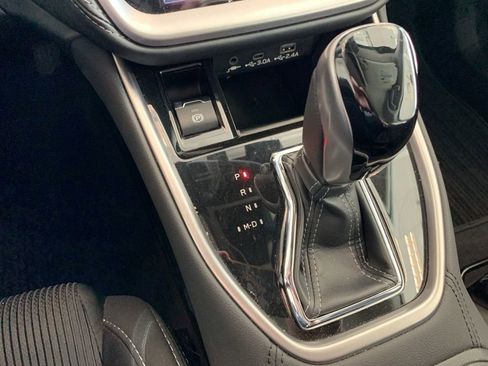 Certified 2025 Subaru Legacy Premium AWD/4WD image 9