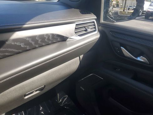 Used 2022 GMC Yukon Denali image 18