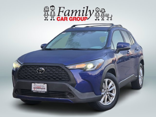 Used 2024 Toyota Corolla Cross LE FWD image 1