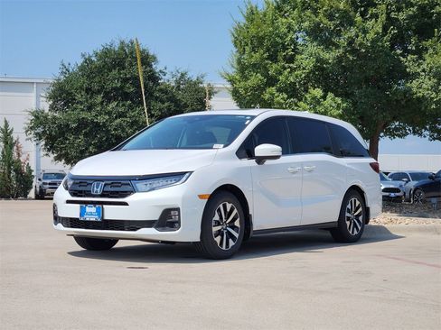 New 2026 Honda Odyssey EX-L image 2