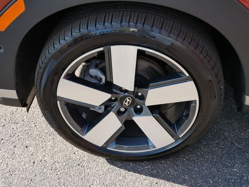 Used 2024 Hyundai Santa Fe Limited image 15