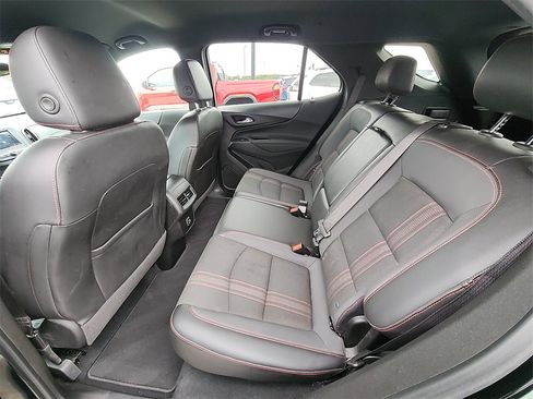Used 2022 Chevrolet Equinox RS image 28